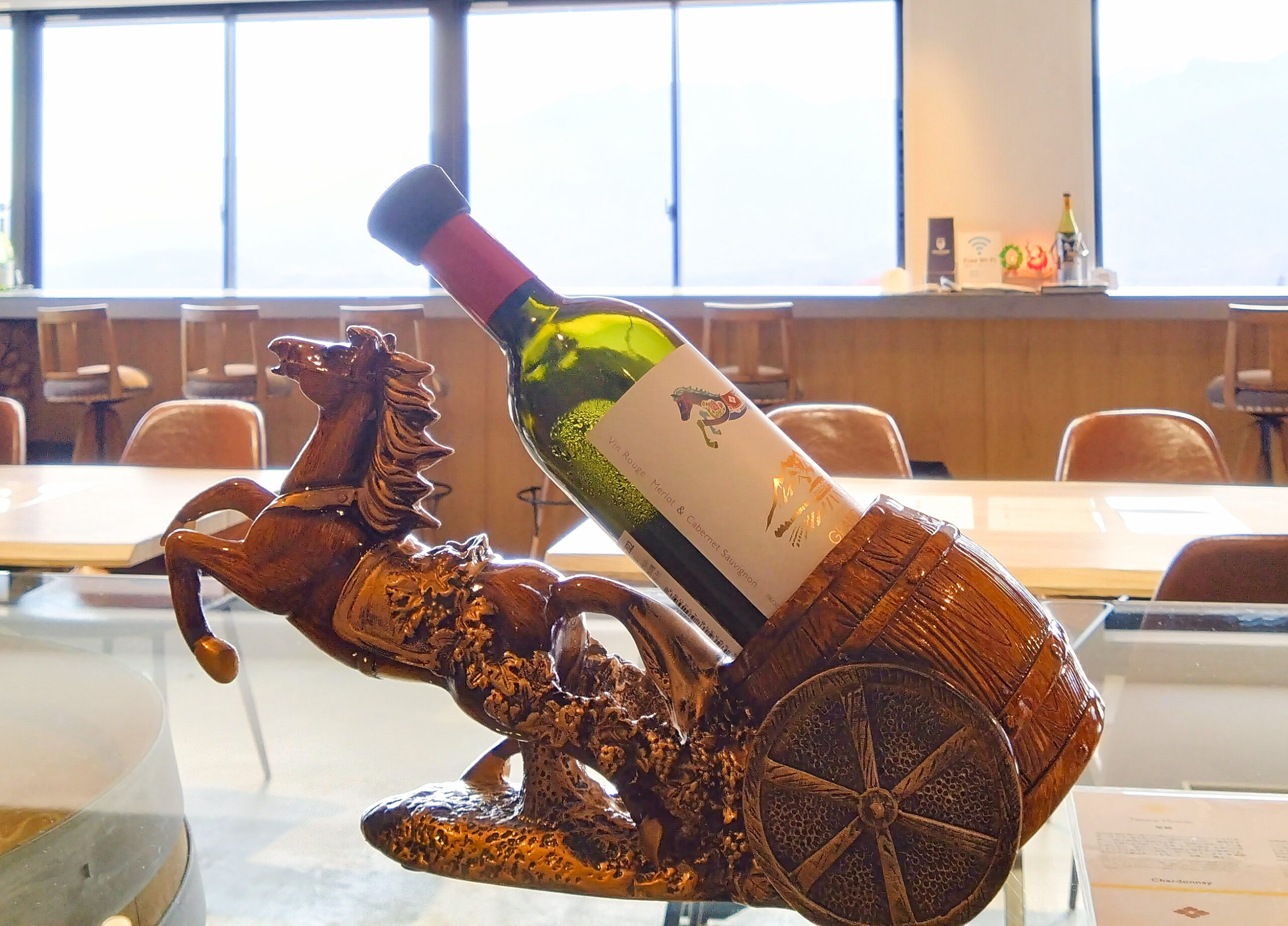 八ヶ岳南麓のワイナリーで進取の精神にふれる